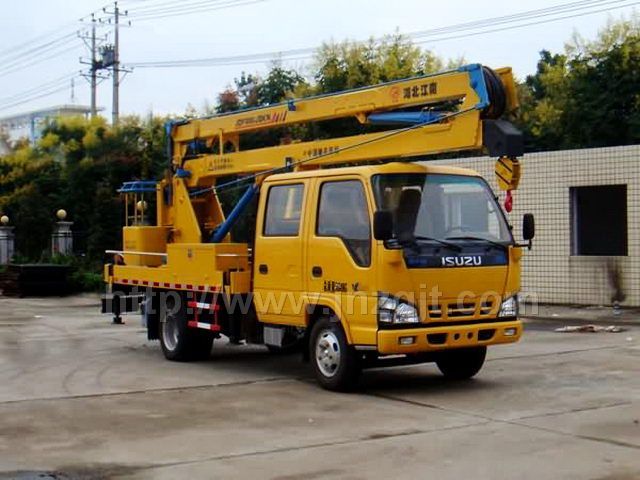 慶鈴高空作業(yè)車(chē)