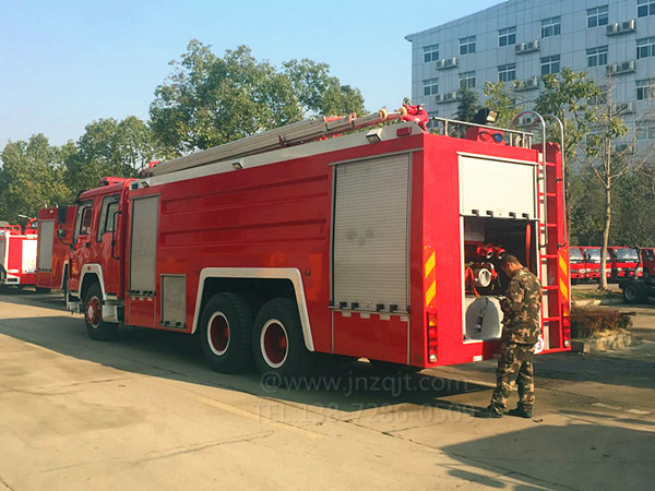 重汽16噸消防車 微信圖片_20180115103037.jpg